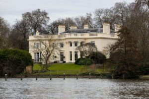 Holme Mansion, London, United Kingdom